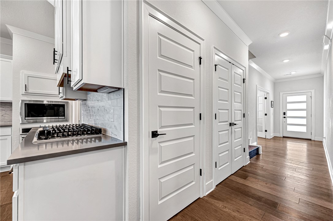 Seminole Park Sub Rogers - Residential