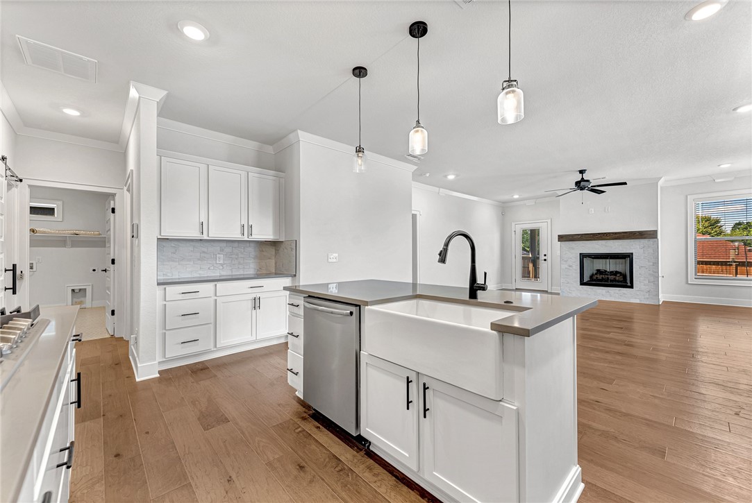 Seminole Park Sub Rogers - Residential