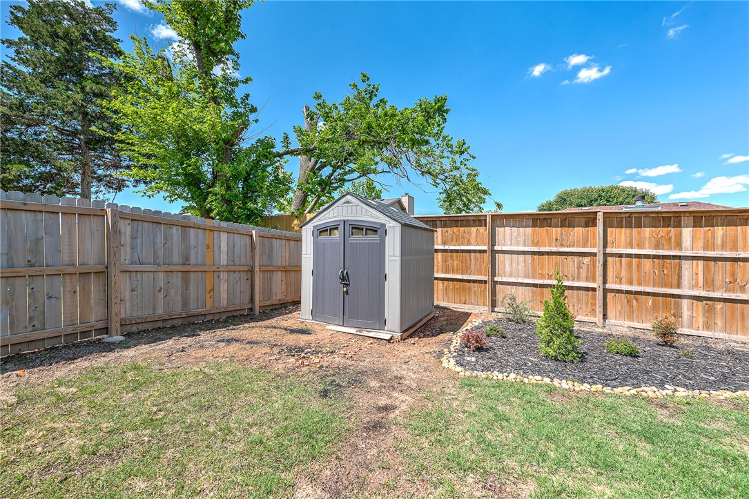 Seminole Park Sub Rogers - Residential