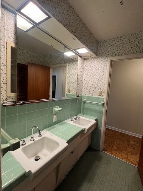 J Madison White - Residential