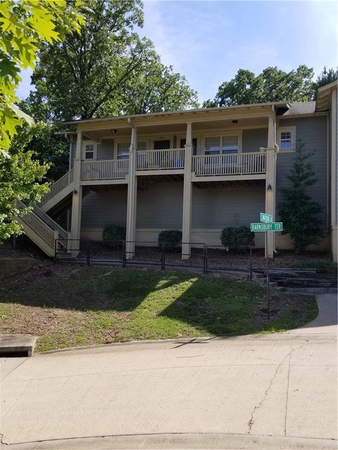 Photo of 3153 N Barnsbury Terrace, Fayetteville, AR 72703 (MLS # 1349310)