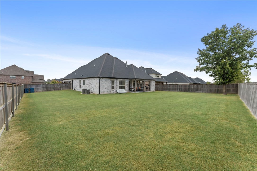 Lochmoor Club Sub Ph Ii Bentonville - Residential