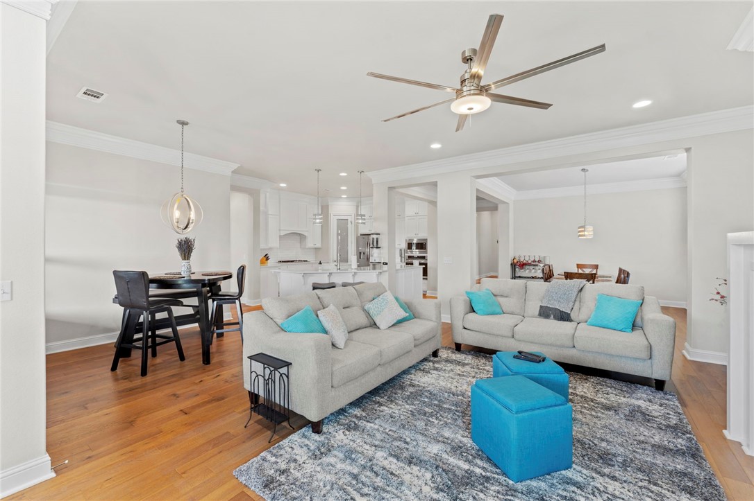 Lochmoor Club Sub Ph Ii Bentonville - Residential