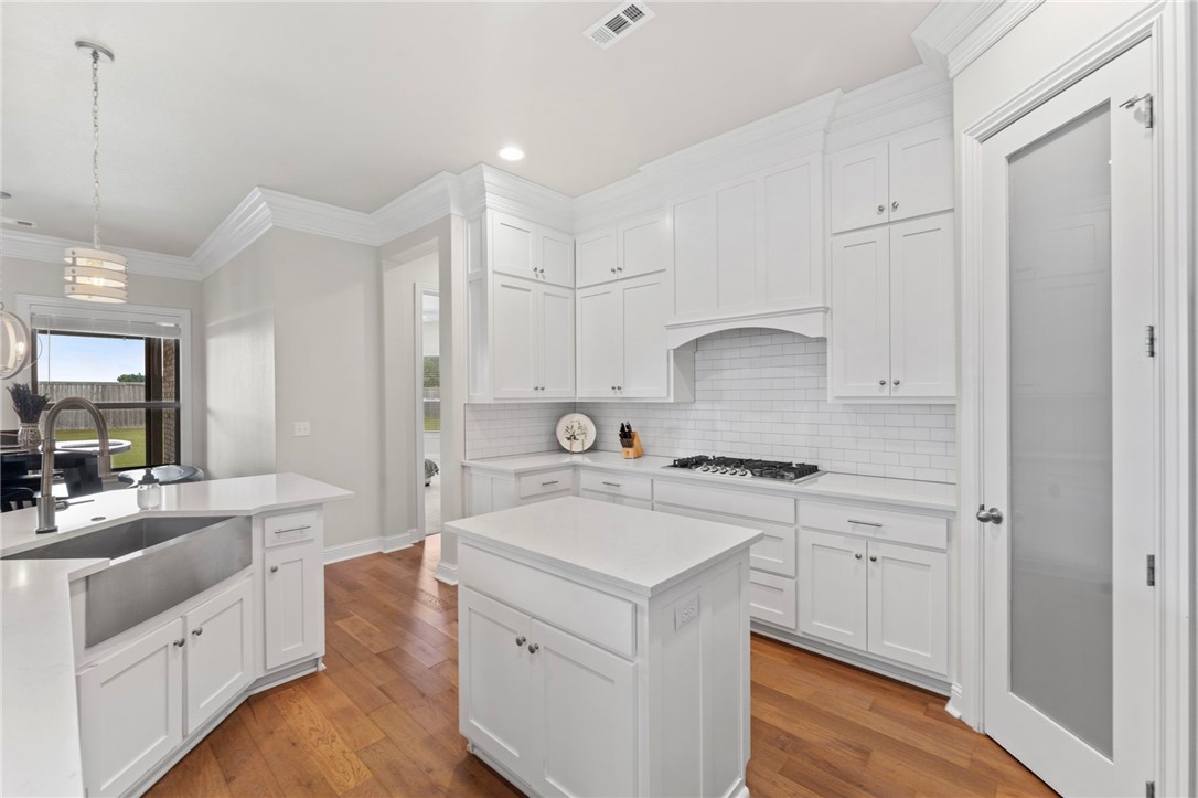 Lochmoor Club Sub Ph Ii Bentonville - Residential