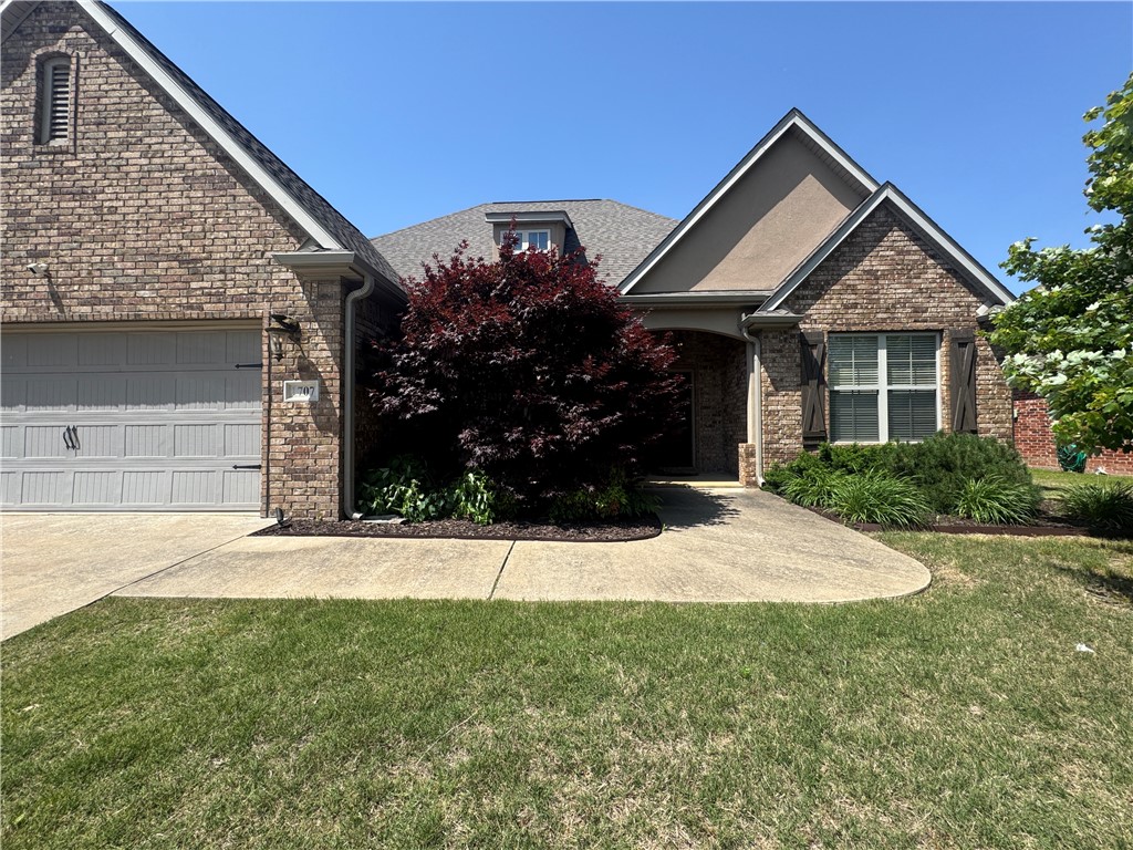 Abington Sub Rogers - Residential Lease
