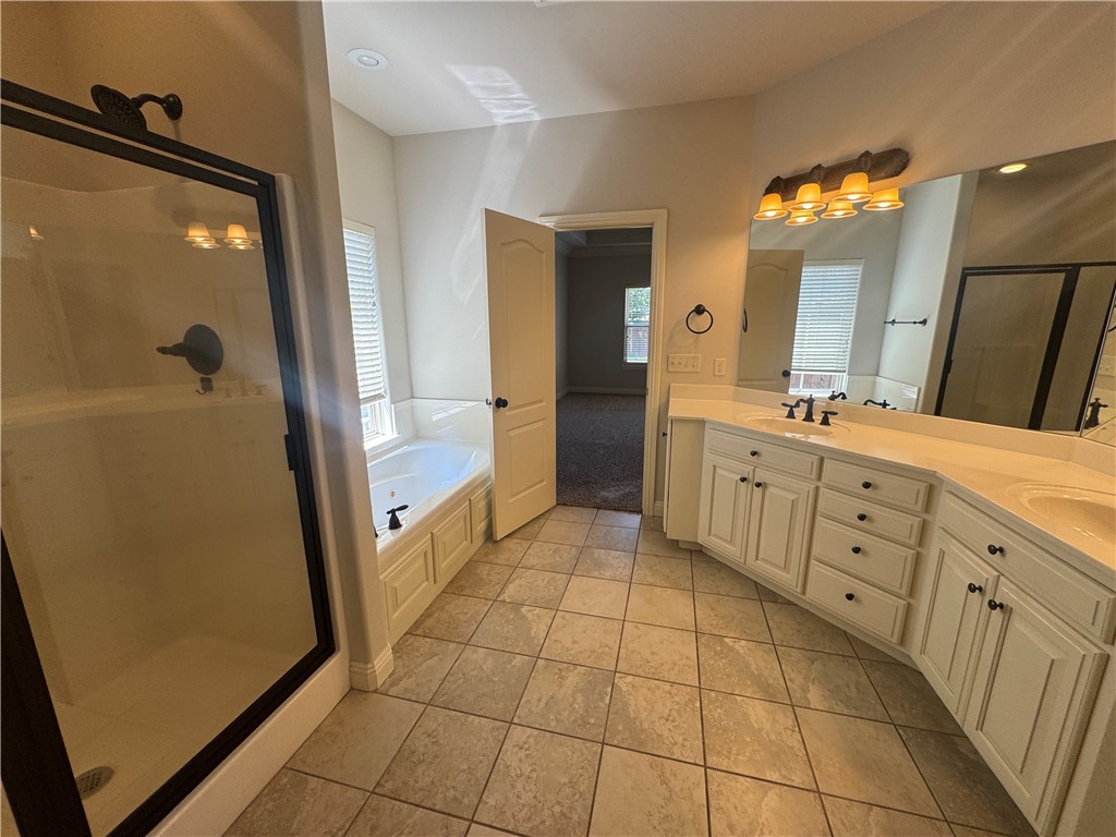 Abington Sub Rogers - Residential Lease