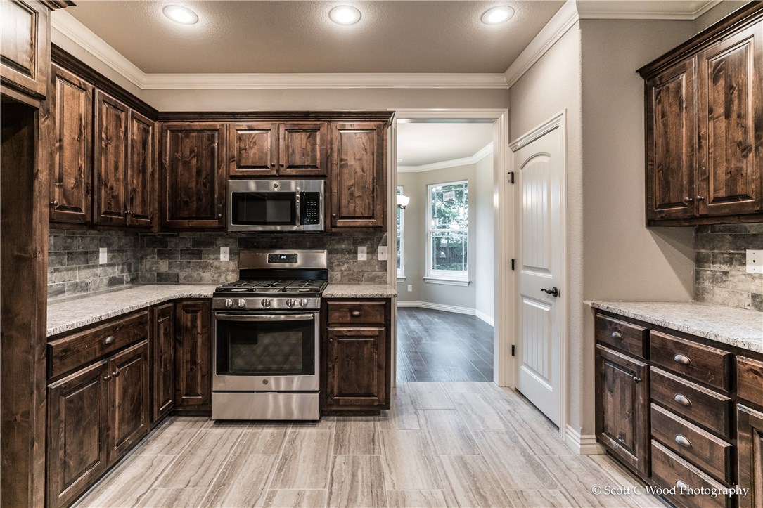 Bartletts Add Cave Spgs - Residential