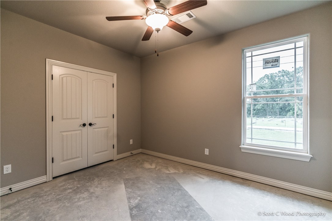 Bartletts Add Cave Spgs - Residential