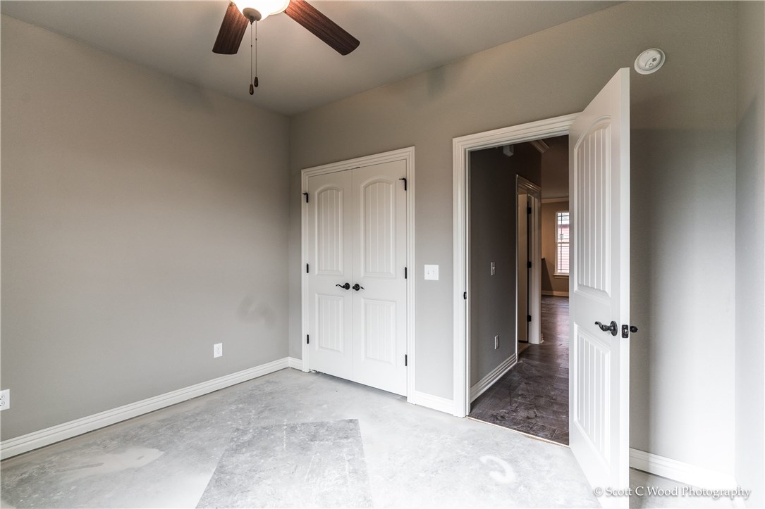 Bartletts Add Cave Spgs - Residential