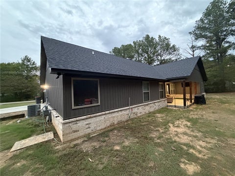 Photo of 5700 Country Aire Loop, Hackett, AR 72937 (MLS # 1365314)