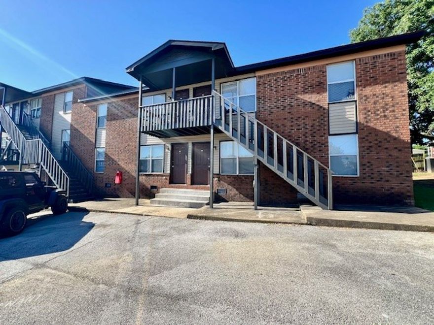 This lovely 2 bedroom, 1 bathroom apartment is conveniently situated within walking distance of the U of A campus! This spacious unit includes a refrigerator and oven/range. Tenants are responsible for electric, gas, water/trash ($50 fee to be charged to tenant) and internet/cable expenses. Onsite laundry facilities are available. We process applications as we receive and once an application is approved, we reach out for deposit. Deposit secures the unit not the application. Please be aware of scams. Our application process is to be paid online through a secure portal, and we do not accept cash, CashApp, Venmo, and/or PayPal. Pictures are of like unit - same layout, flooring/finishes may vary