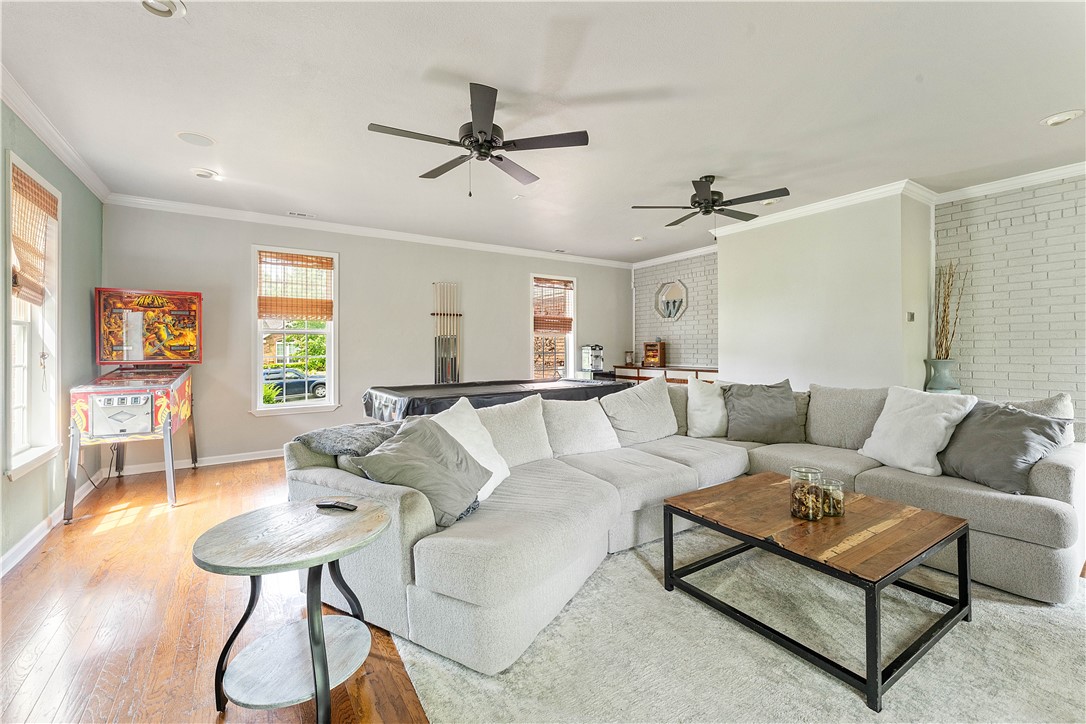 Weston Hills Ph II-Cave Spgs - Residential