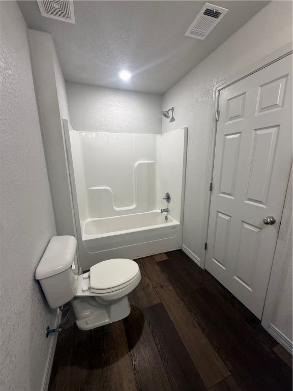 LONDON ORIGINAL - Residential