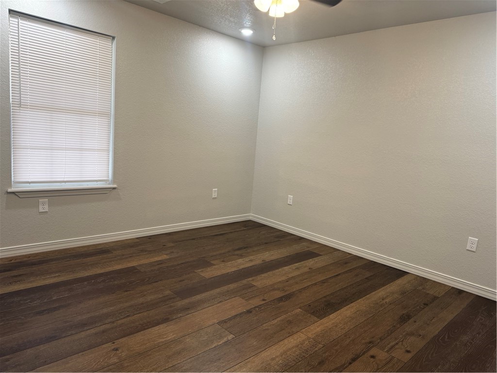 LONDON ORIGINAL - Residential