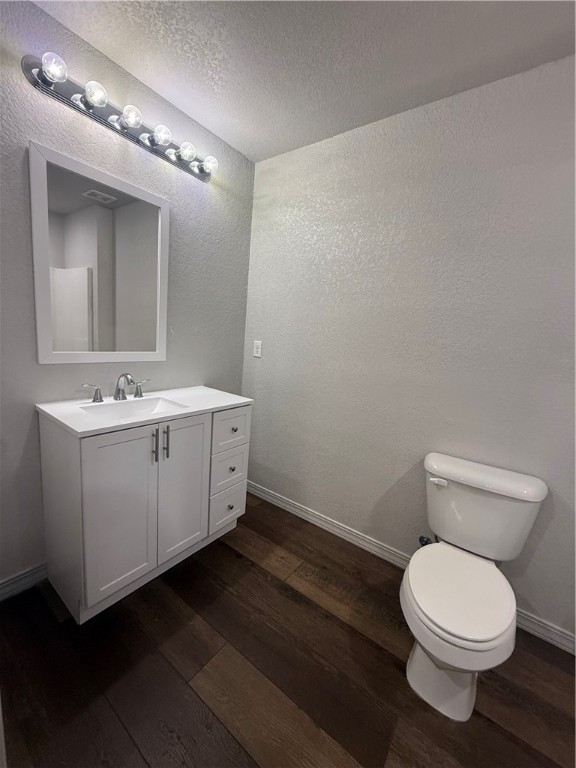 LONDON ORIGINAL - Residential