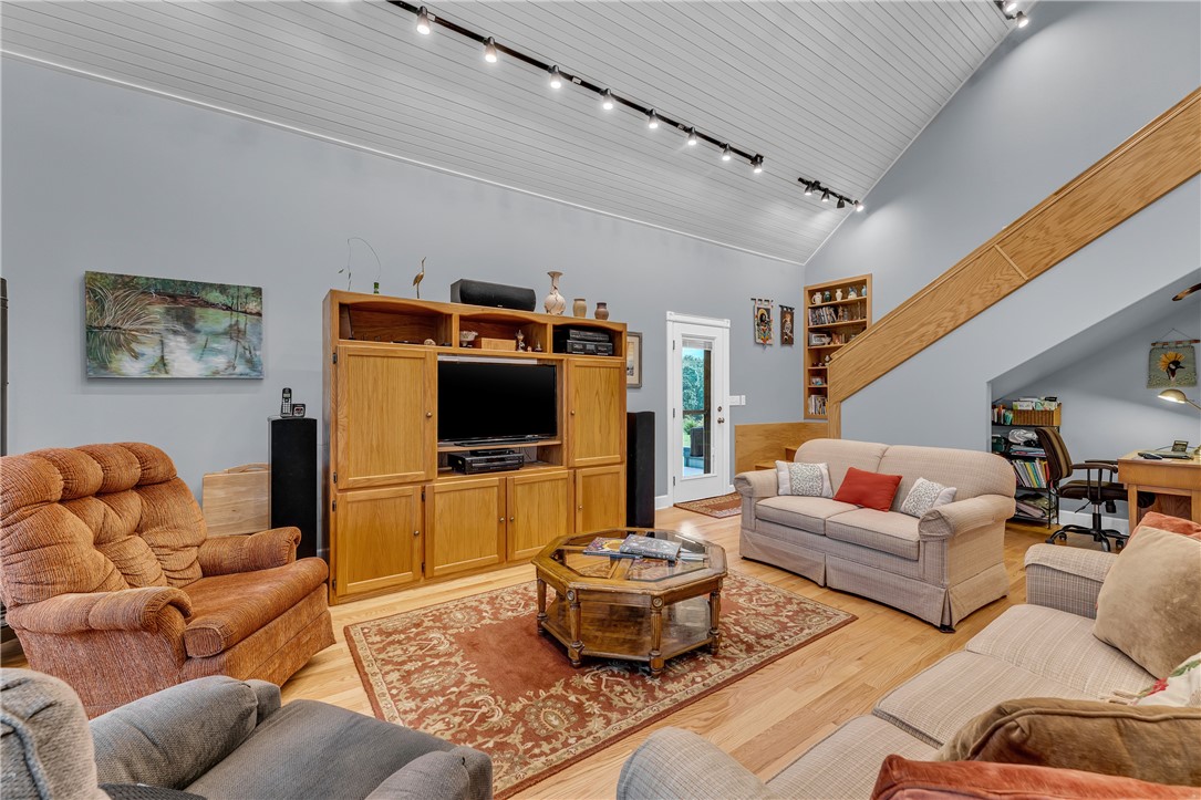 17-16-31 - Residential