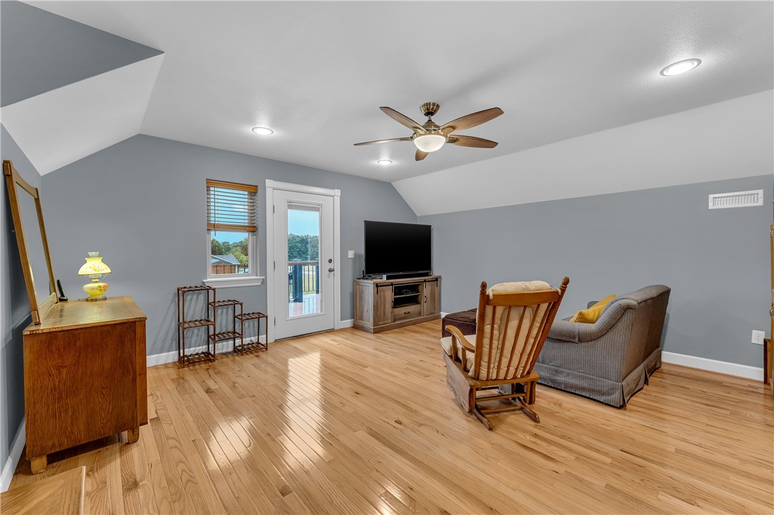 17-16-31 - Residential