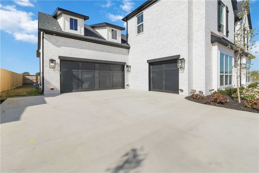 EVENING STAR PHASE 1 - Residential