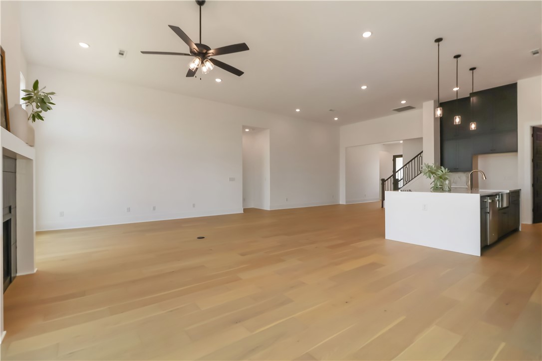 EVENING STAR PHASE 1 - Residential