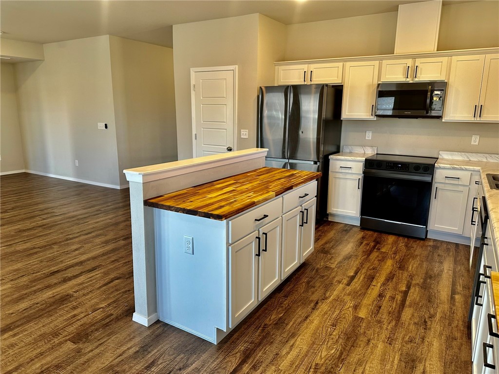 Morningside Estates Ph 3 Centerton - Residential Lease