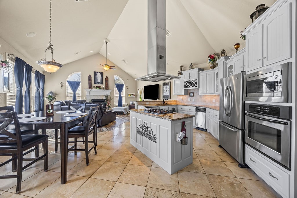 Bermuda Estates - Residential