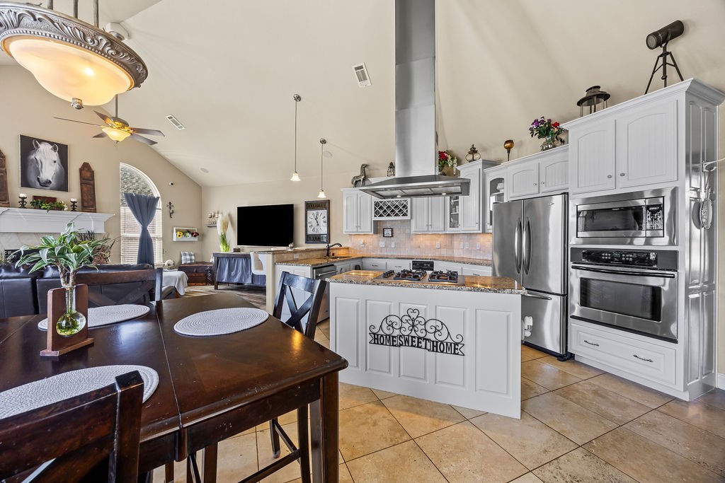 Bermuda Estates - Residential