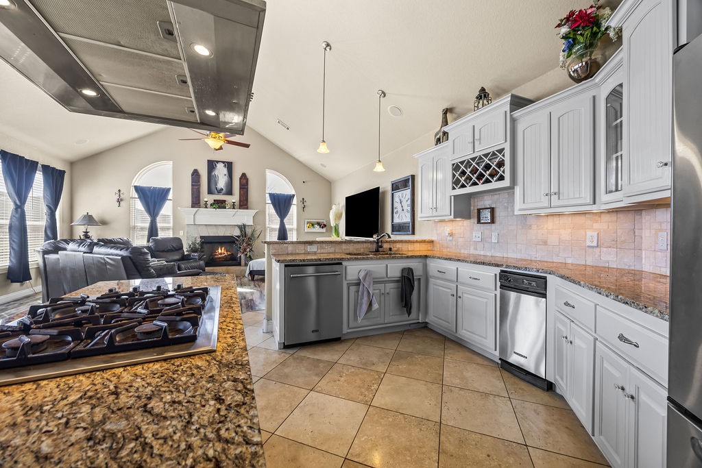 Bermuda Estates - Residential