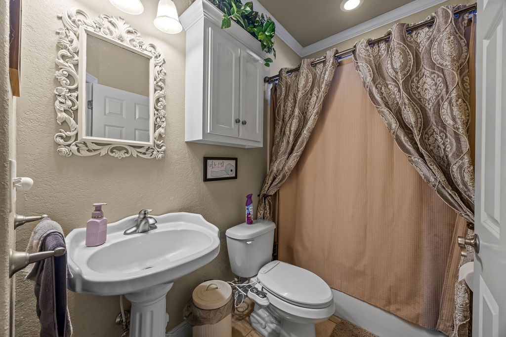 Bermuda Estates - Residential