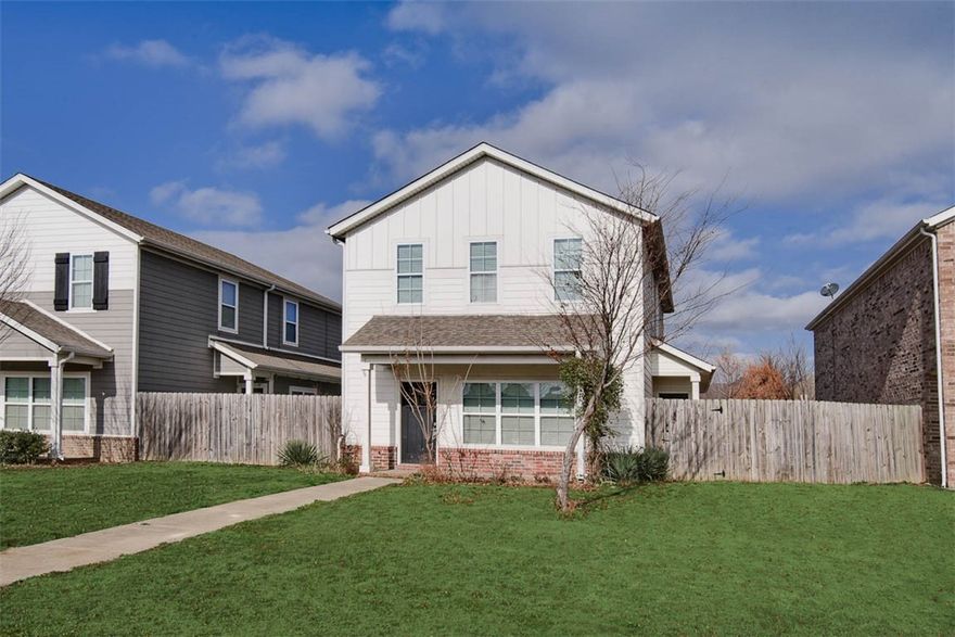 A 3-bedroom, 2.5-bath home featuring a 2-car garage and a thoughtful layout perfect for comfortable living.   Freshly repainted with a new range, dishwasher and microwave, the interior is move-in ready and waiting for your finishing touches. The seller is offering $5,000 in seller paid closing costs.  

Enjoy an open-concept main level with plenty of natural light, a functional kitchen and dining area, and a cozy living space ideal for entertaining. Upstairs, you’ll find three bedrooms, including a spacious primary suite with a private bath.

Located in a quiet neighborhood with convenient access to shopping, dining, and I-49, this home combines comfort, value, and location in one great package.

Schedule your showing today.   Agent owned.