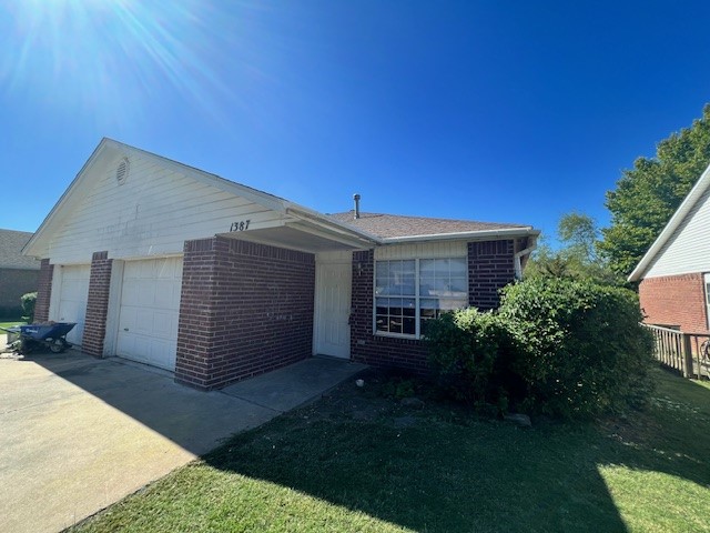 Dawn Acres - Residential Lease