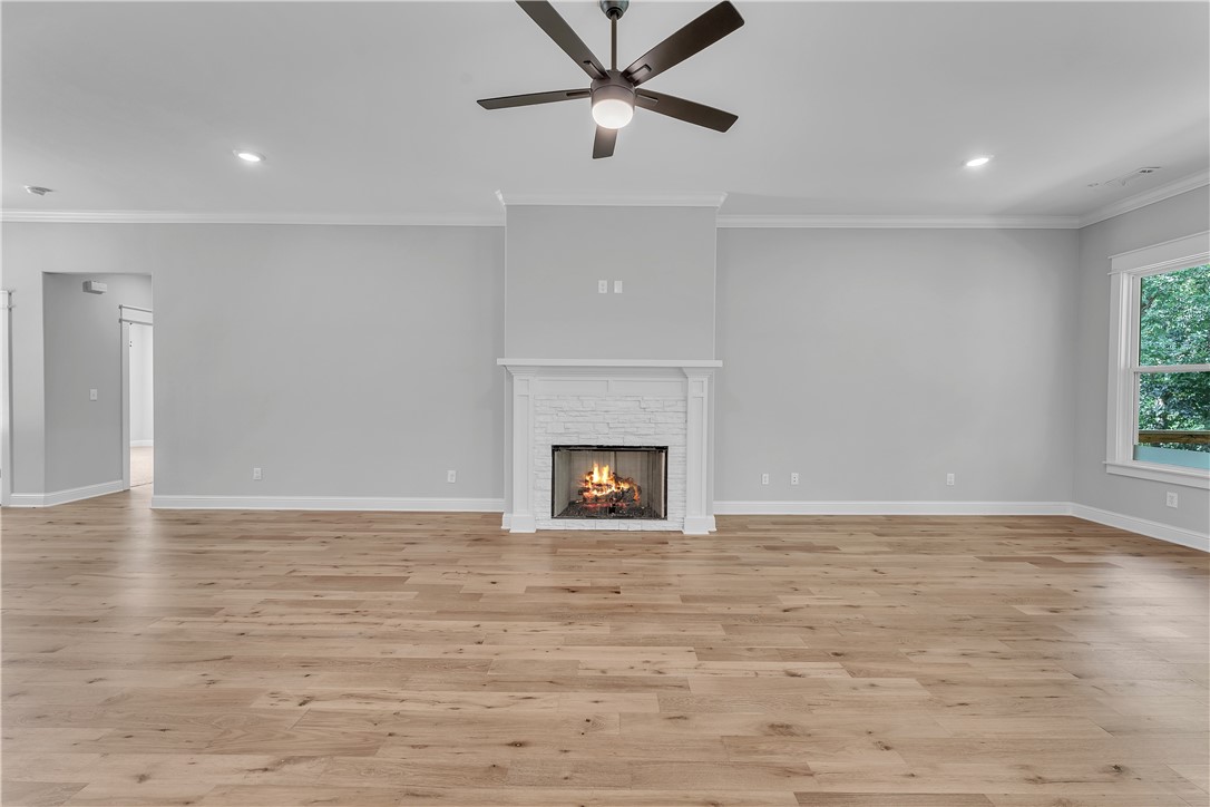 Headley - Residential