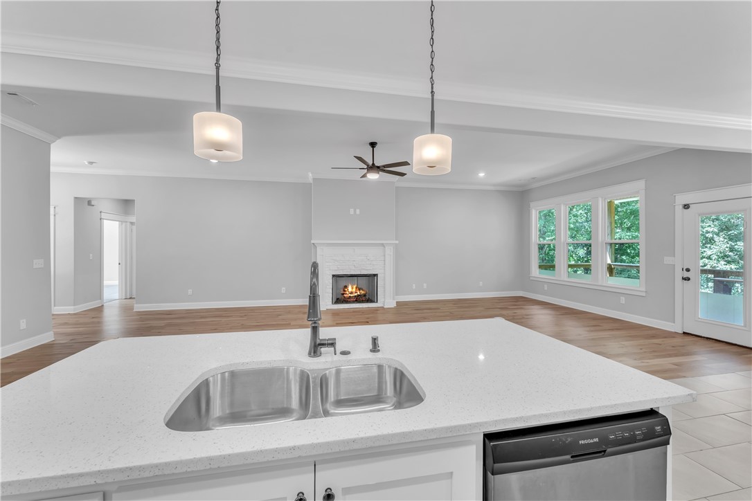 Headley - Residential