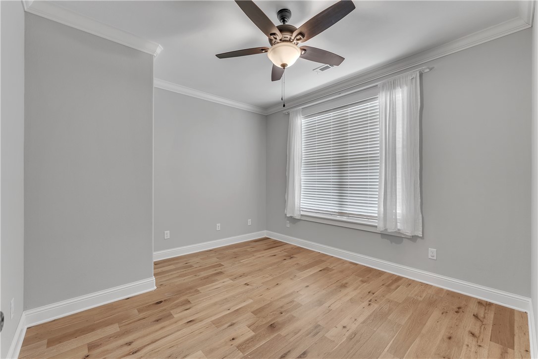 Headley - Residential