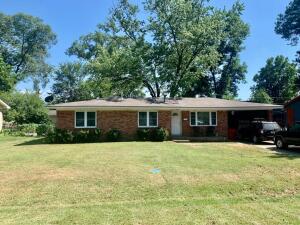 Whether you are looking to invest in a home to potentially rent out or for yourself schedule an appointment to look at this remodeled home. Enjoy the large fenced in backyard and being minutes from town.