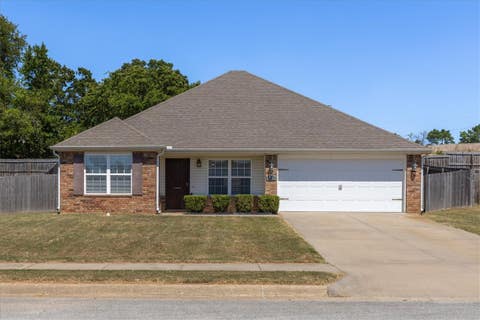 Photo of 6142 Clay Avenue, Springdale, AR 72762 (MLS # 1359184)