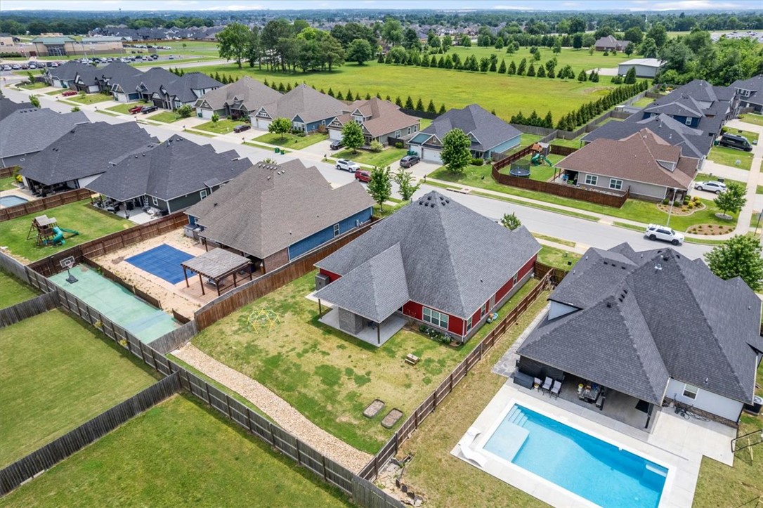 Maple Estates Ph Ia Centerton - Residential