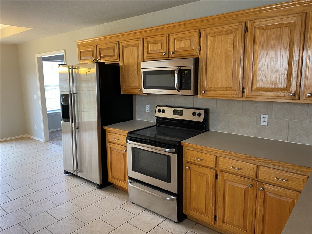 Briarwood Ph Ii - Residential Lease