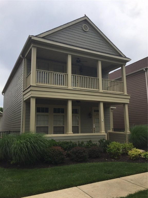Conveniently located rental home within walking distance to the Botanical Gardens on the Razorback greenway. Open floor plan with hardwood floors & crown molding throughout. Eat-in-kitchen with granite counter tops. Master bedroom has whirlpool & separate shower.