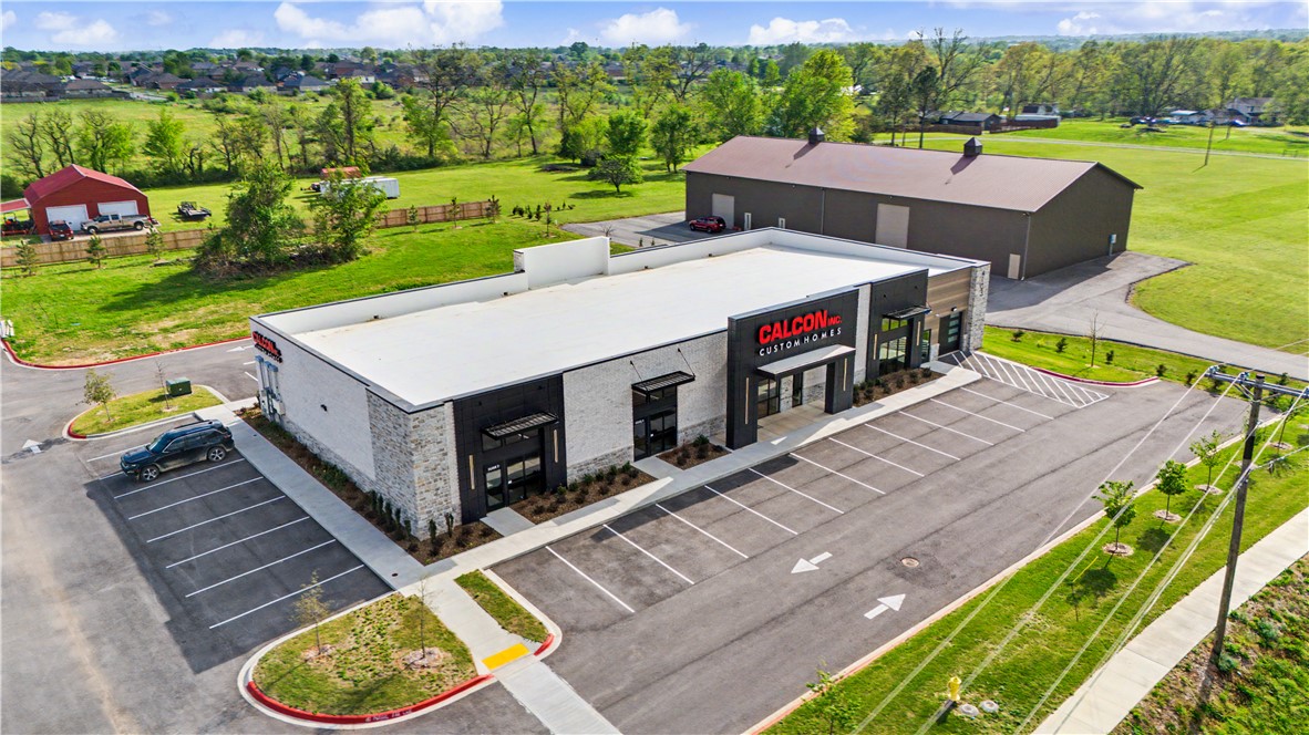 Wiens Acres Bentonville - Commercial Lease