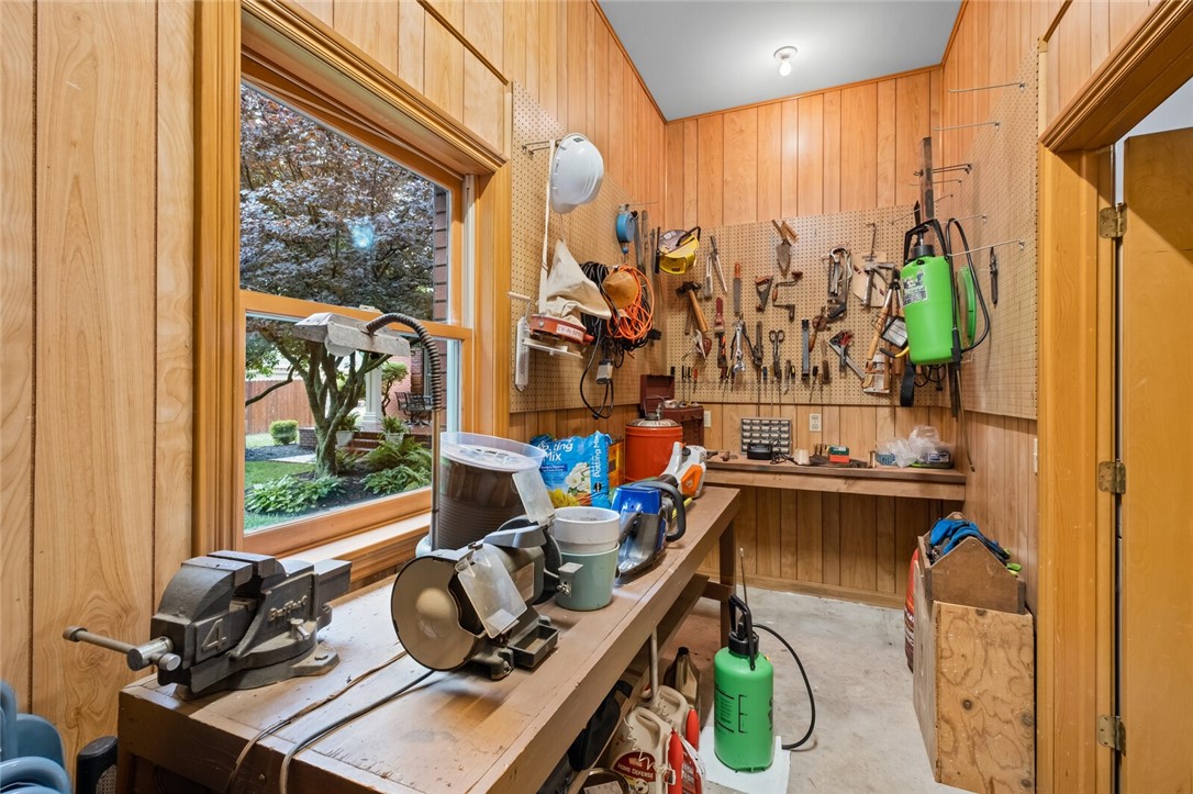 Thornbury Sub Ph I Springdale - Residential