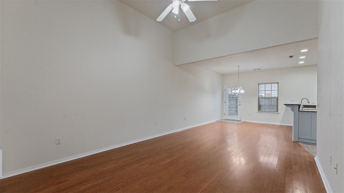 Riverwalk Farm Estate Ph I Bentonville - Residential Lease