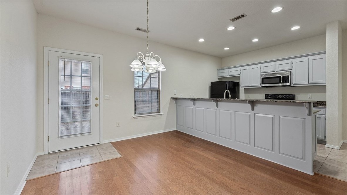 Riverwalk Farm Estate Ph I Bentonville - Residential Lease