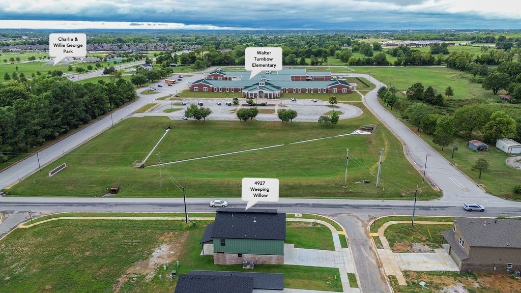 Hackberry Woods S/D - Residential