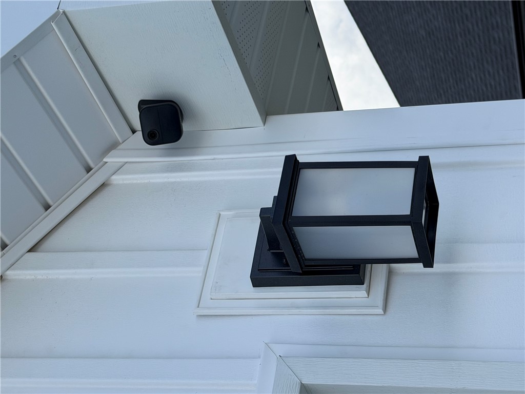 Woodcrest Walk - Residential Lease