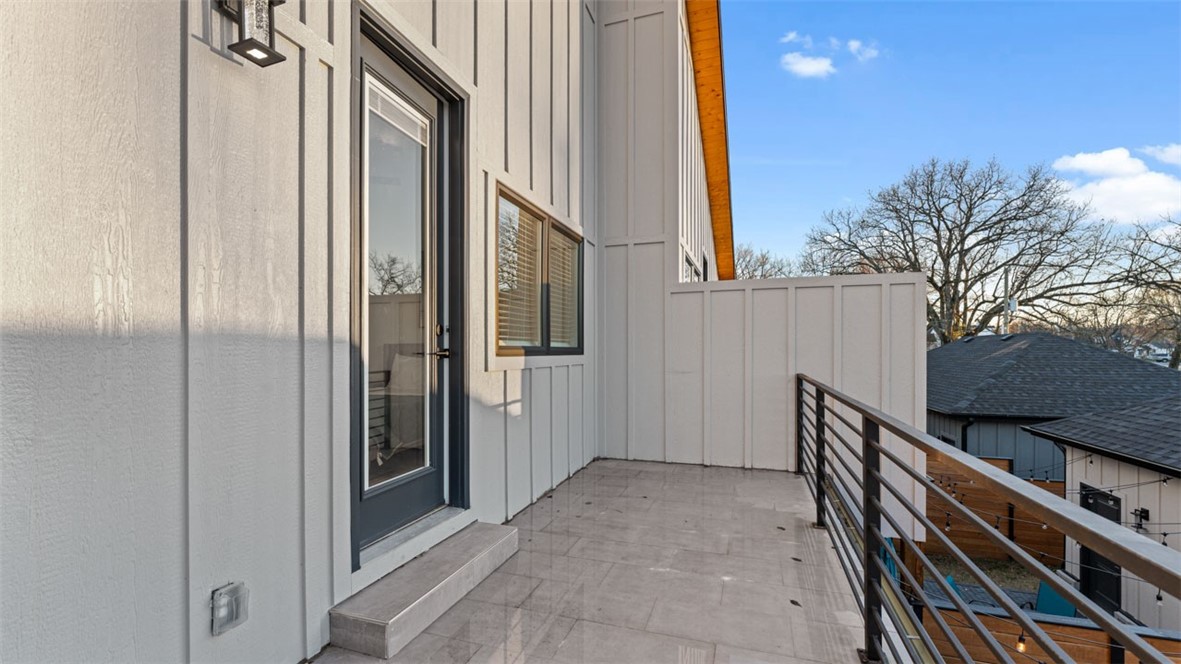 W A Burks - Residential Lease