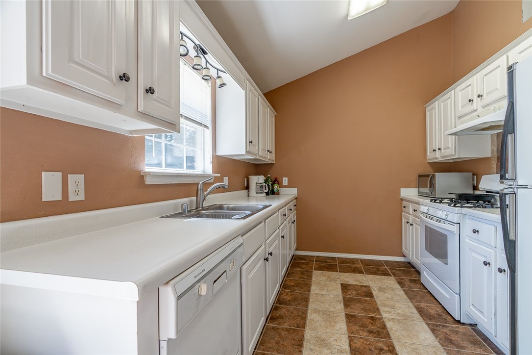 Hidden Lake Estates Spr - Residential