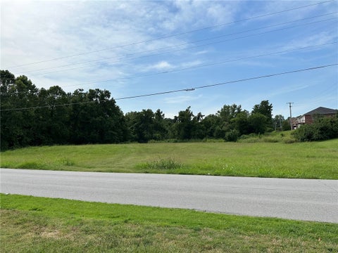 Photo of 2.89 AC Daugherty Road, Neosho, MO 64850 (MLS # 1365423)