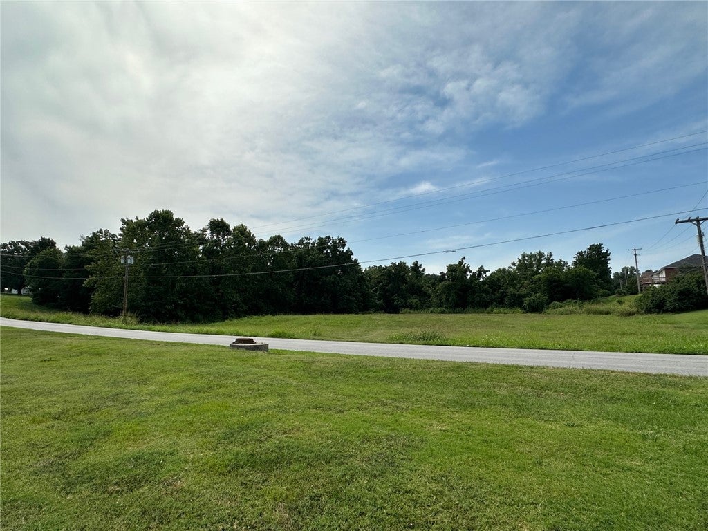 2.89 AC Daugherty Road