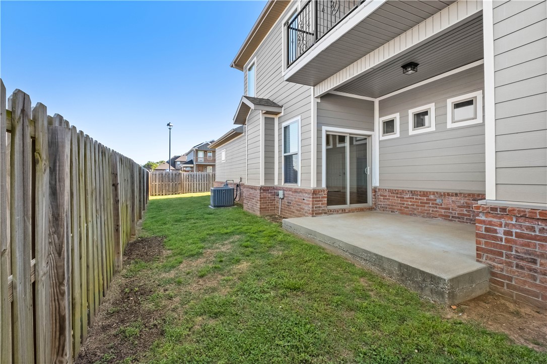Groves Neighborhood Ph I, The Rogers - Residential