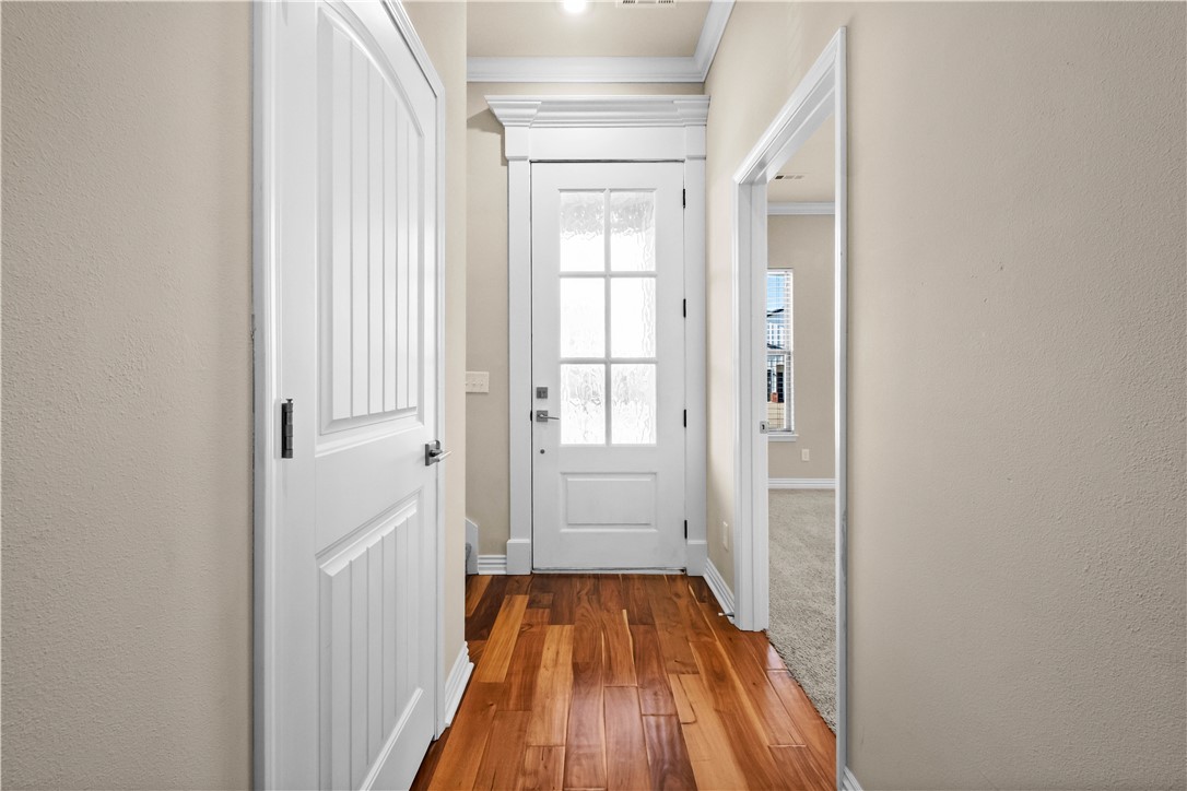 Groves Neighborhood Ph I, The Rogers - Residential
